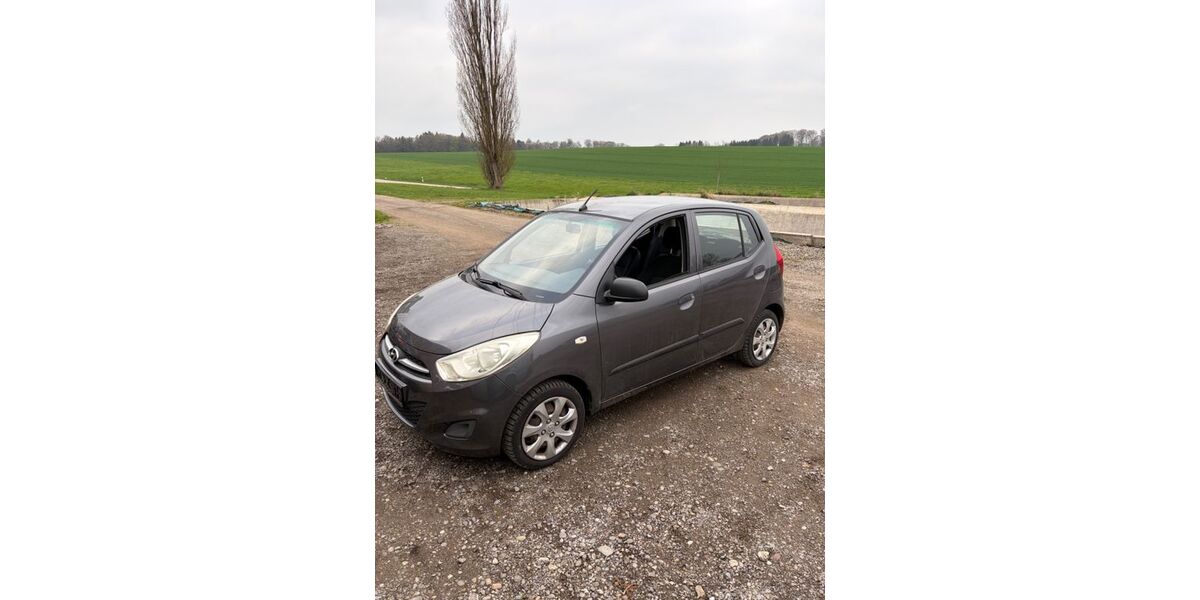 Hyundai i10 23.800 km 4.900 &euro; Illertissen 89257
